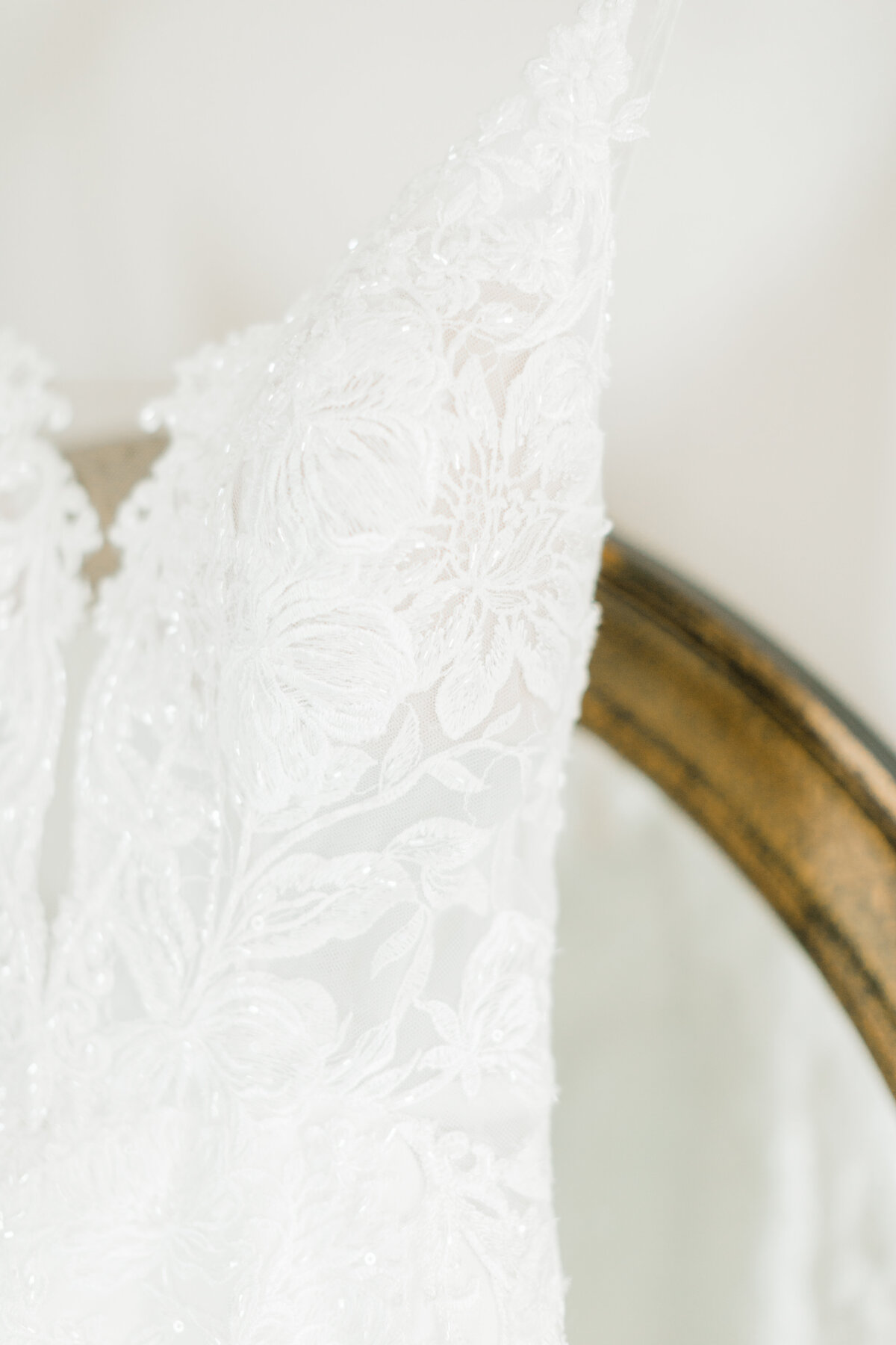 lace wedding dress details