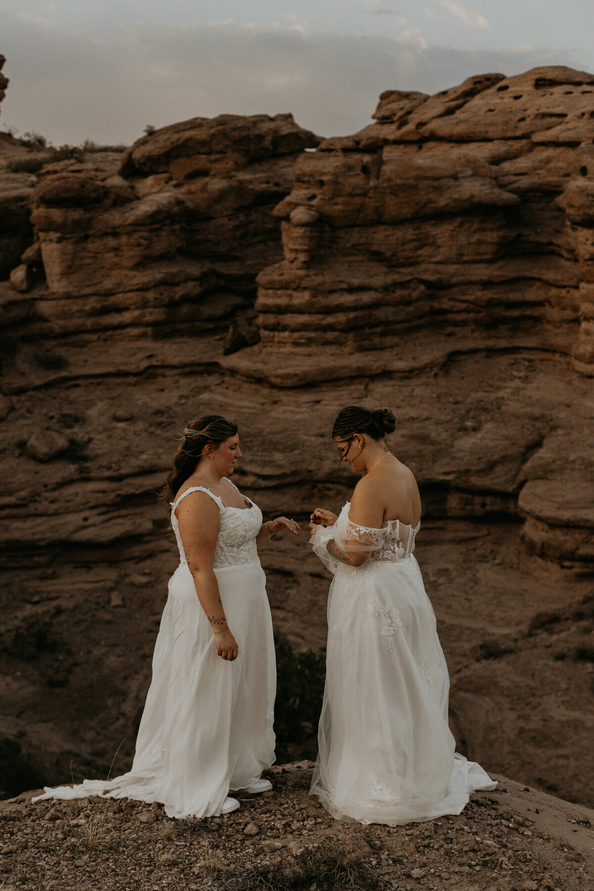 san-lorenzo-canyon-elopement-new-mexico-49