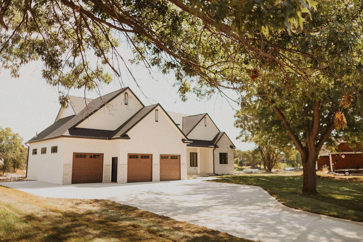 4408-Pondora-Point-Panora-Central-Iowa-Custom-Home-JRL-Builders-3F1A1155