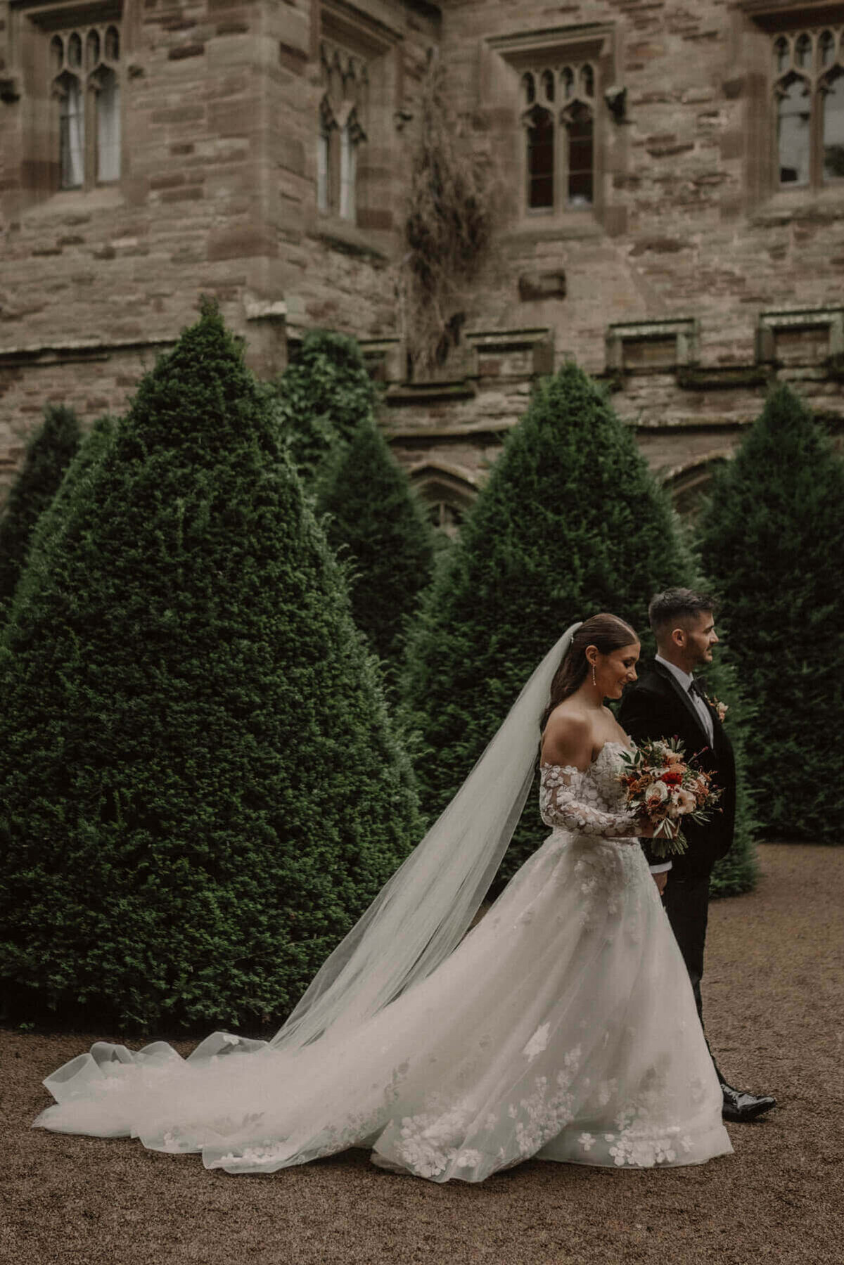 Carrie-Hampton-Court-House-Wedding-Flowers-Issy-And-Bella-Florist-Herefordshire30