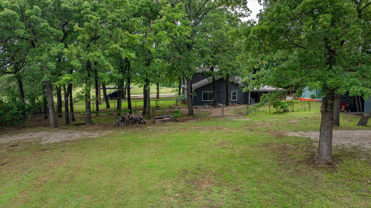 Wide open pasture perfect for livestock or wildlife watching