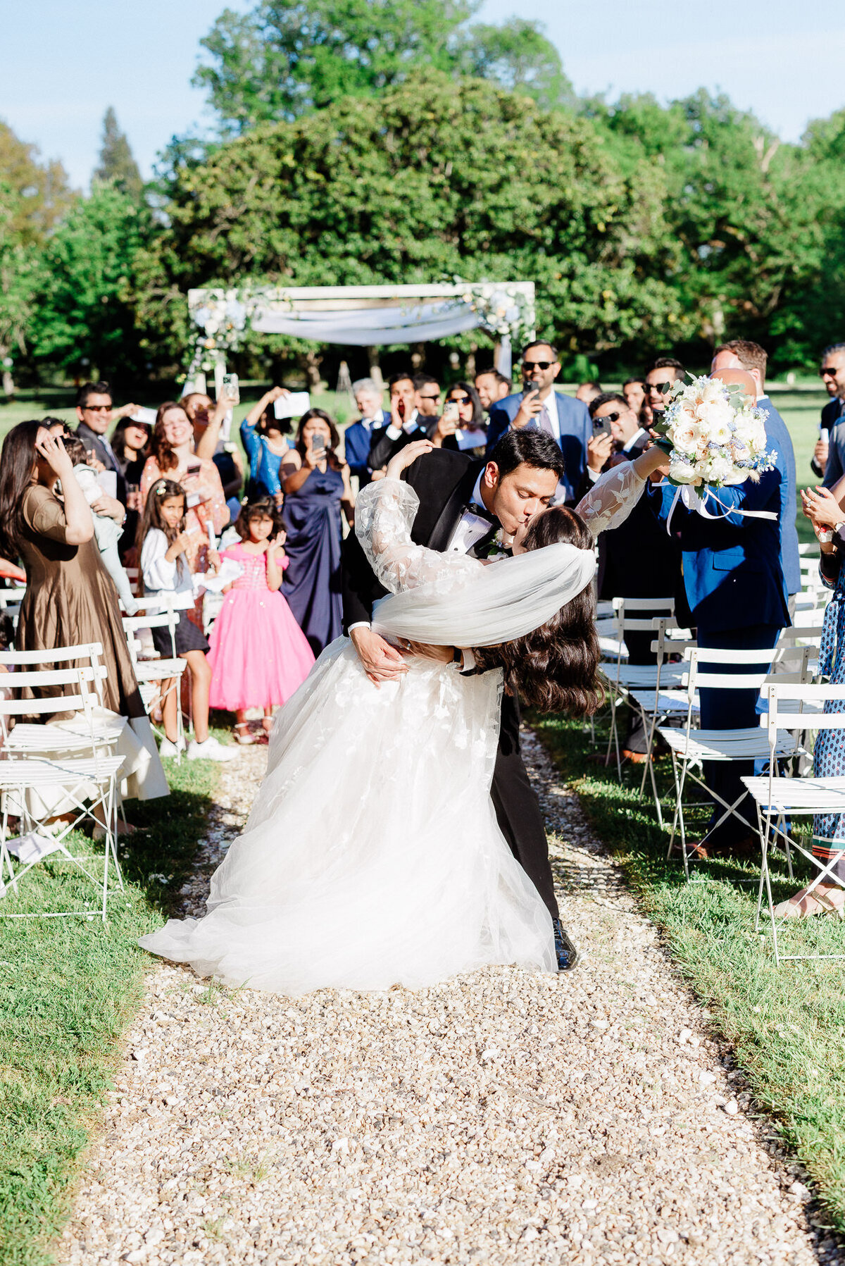 Modern_Chic_Chateau_Valouze_Destination_Wedding_Photographer-177