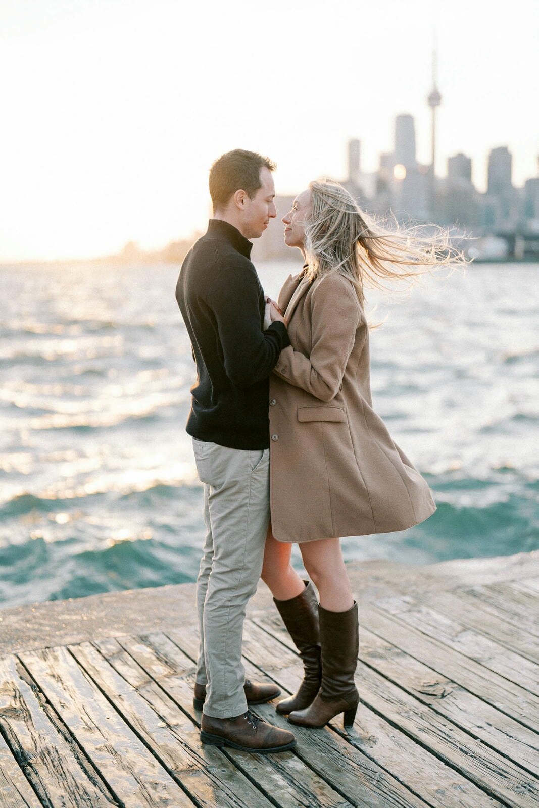 E12-Engagement-photoshoot-Trinity-College-Toronto-Jerilyn-and-Mitch-2024-10-11-2500px-1098