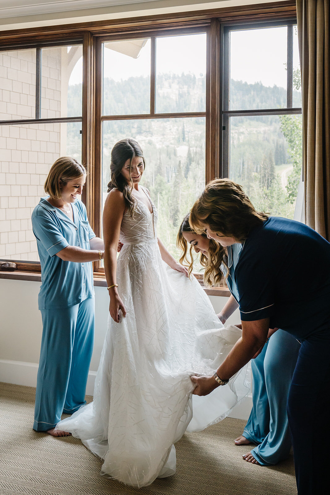 blue-sky-ranch-mountain-summer-utah-wedding-logan-walkerphoto-368L-1275