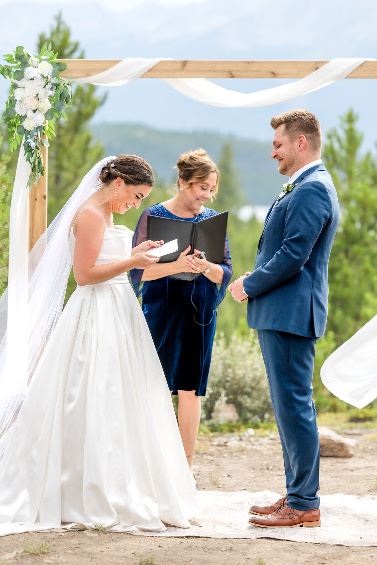 Hannah + Jared | Wedding Preview-30