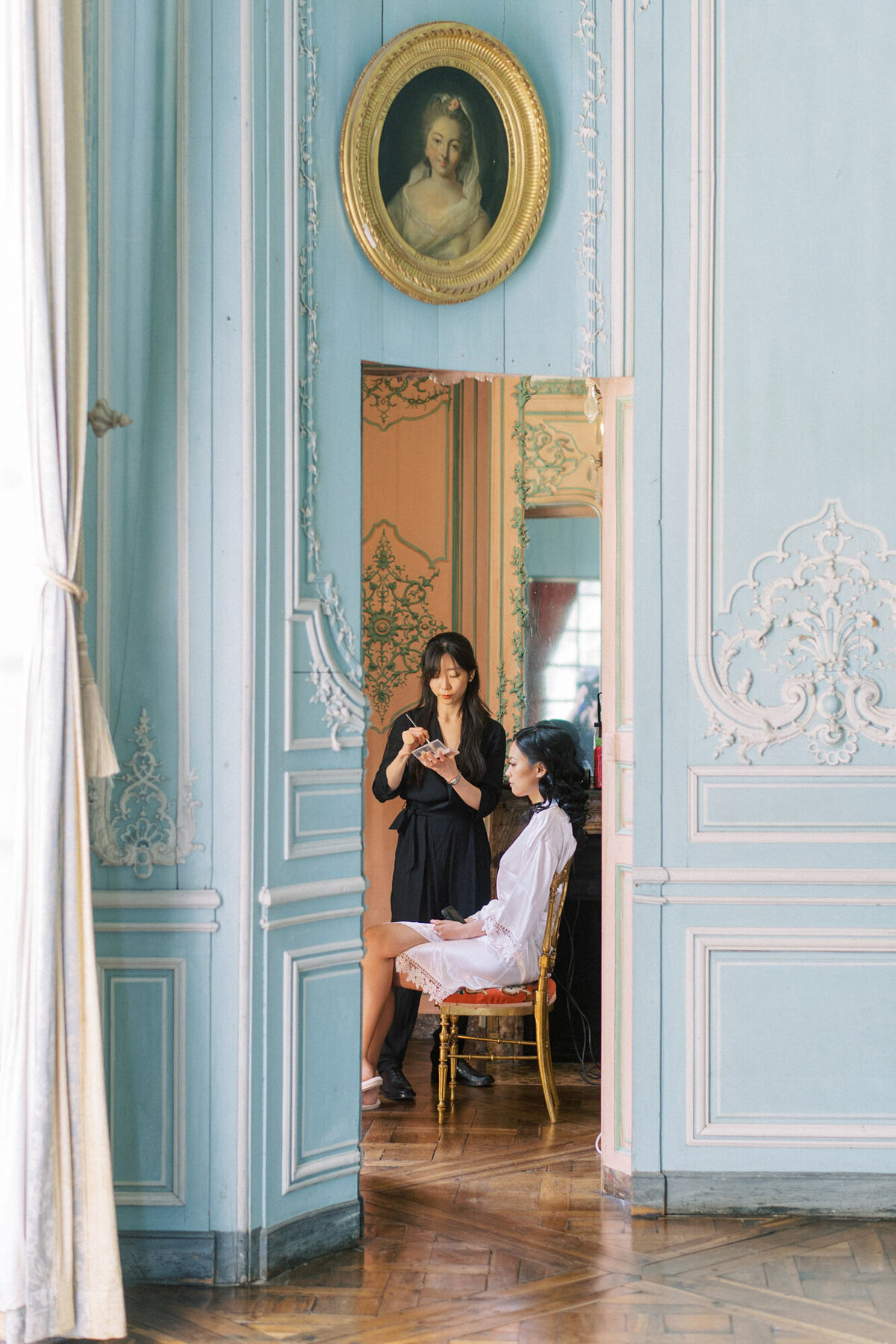 Maïlys Fortune Photography Husband Wife Wedding Weddings Photography France Switzerland Italy Timeless Dreamy Imagery Bilingual French English Destination Weddings Destination Wedding Provence French Riviera Paris Lake Como Tuscany16