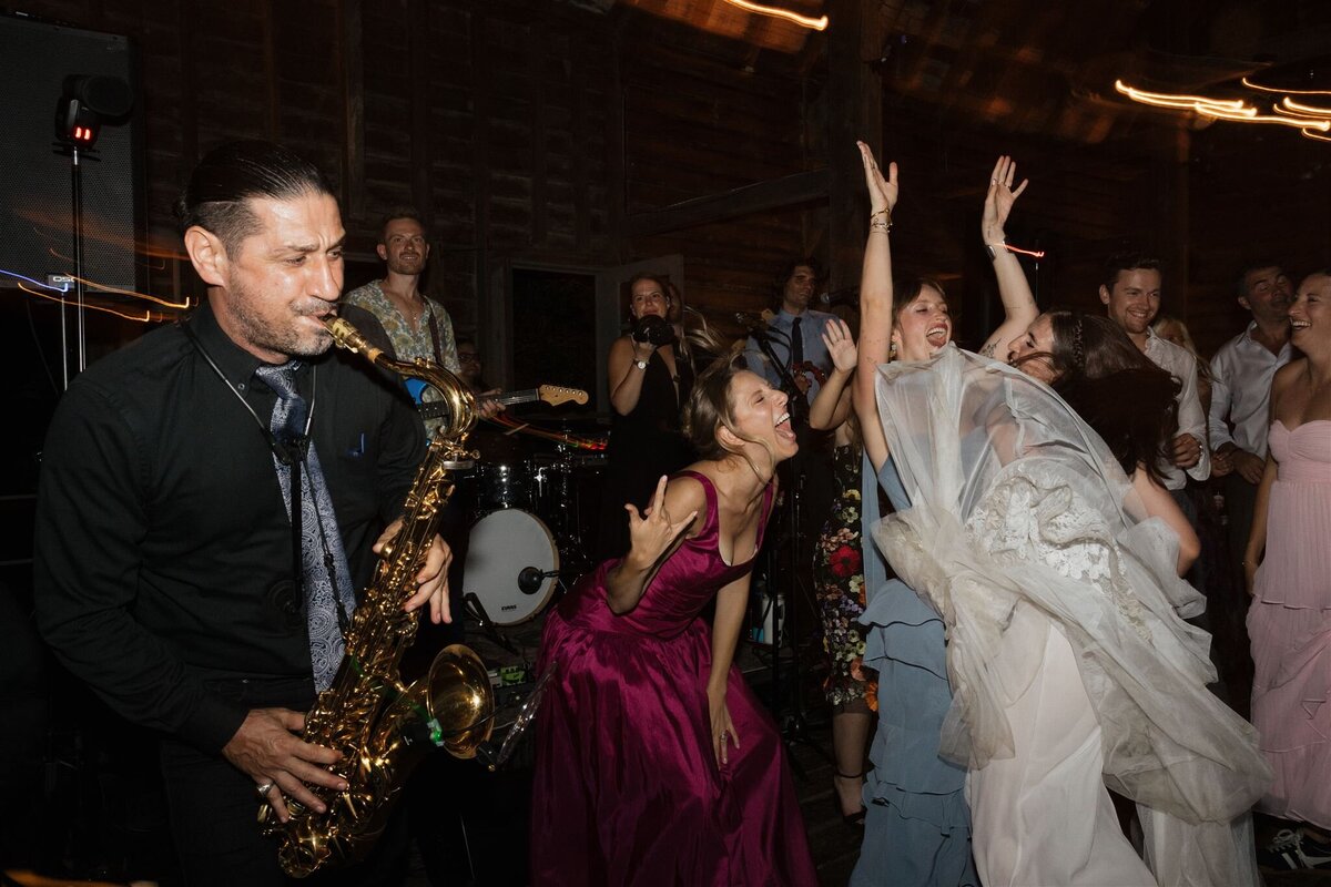 Taconic_Ridge_Wedding_Photographer_Erica_Warren-76_websize