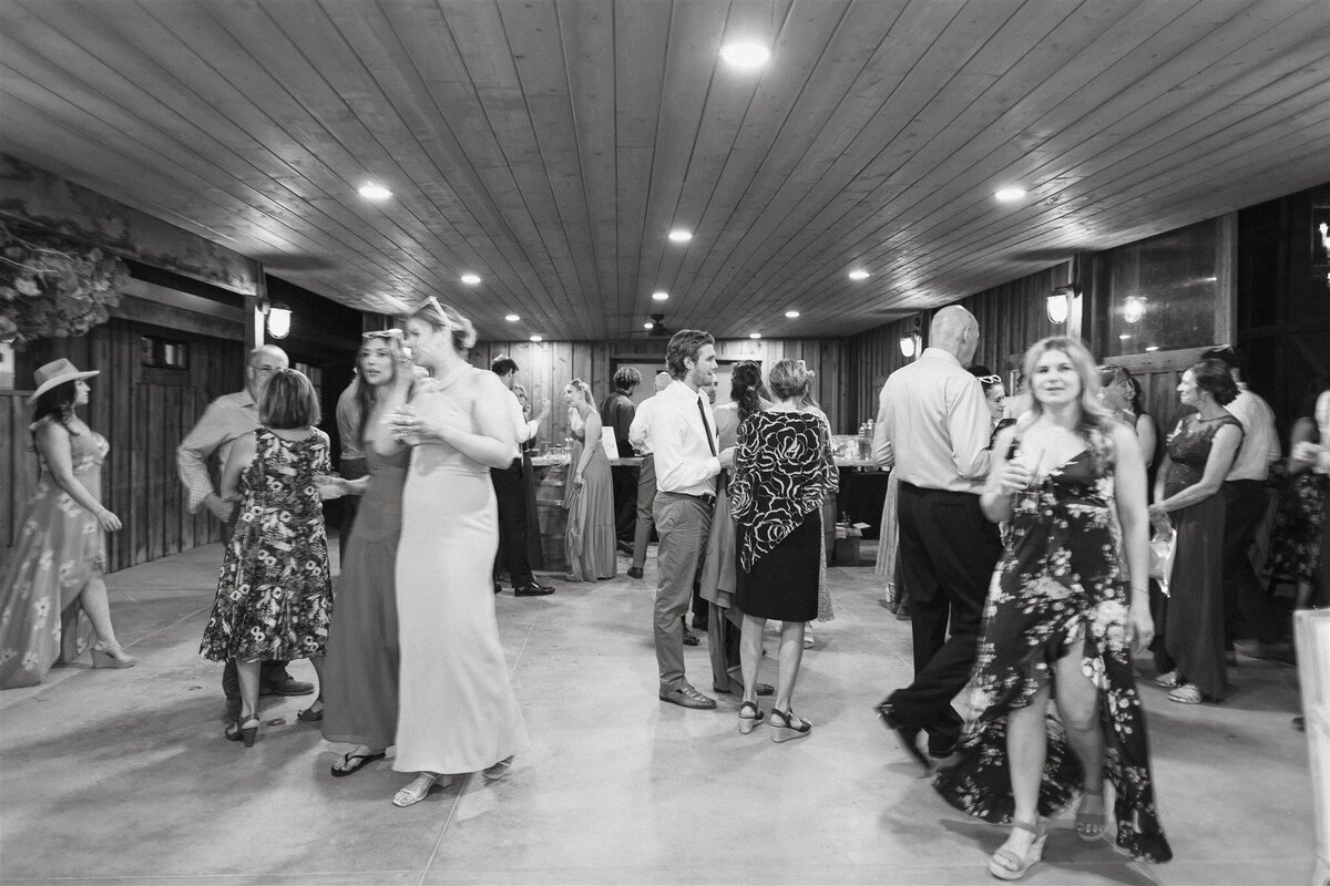 1194-2024-Loren_Tyler_Married_G_Gause_Photo