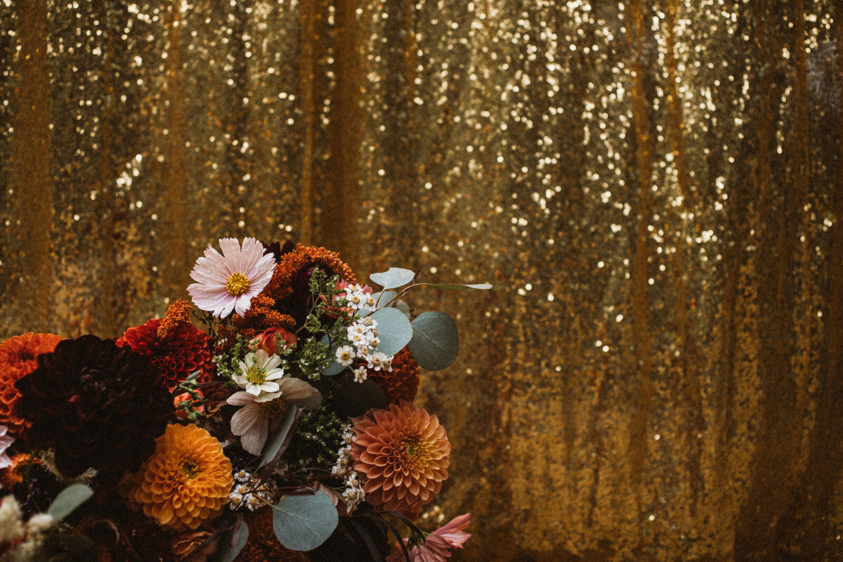 colorful fall wedding florals
