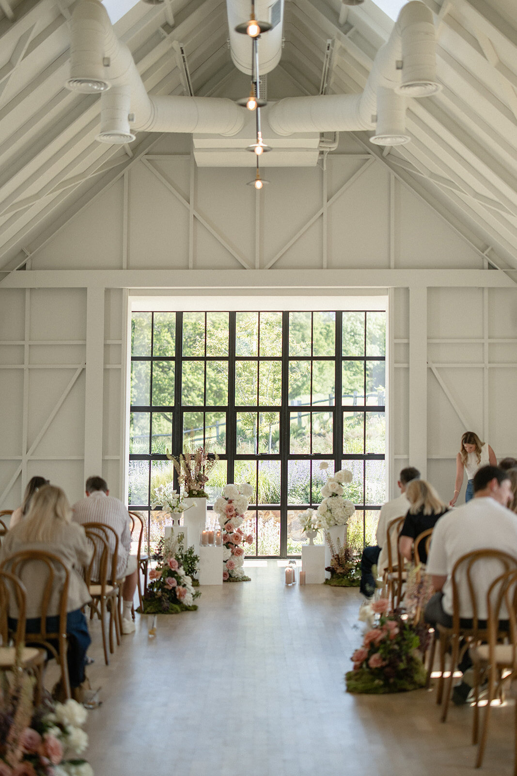 Limekiln wedding florist (5)