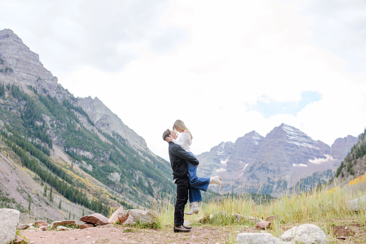 068-Maroon_Bells_Proposal_Aspen_Photographer_MaggShots_Photography