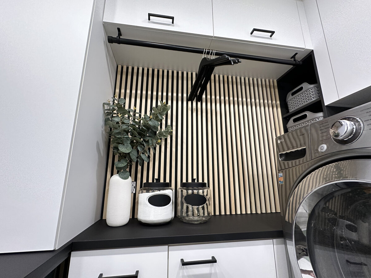 Modern Laundry Interior Design Reno Urbanomic Interiors 2021 (23)