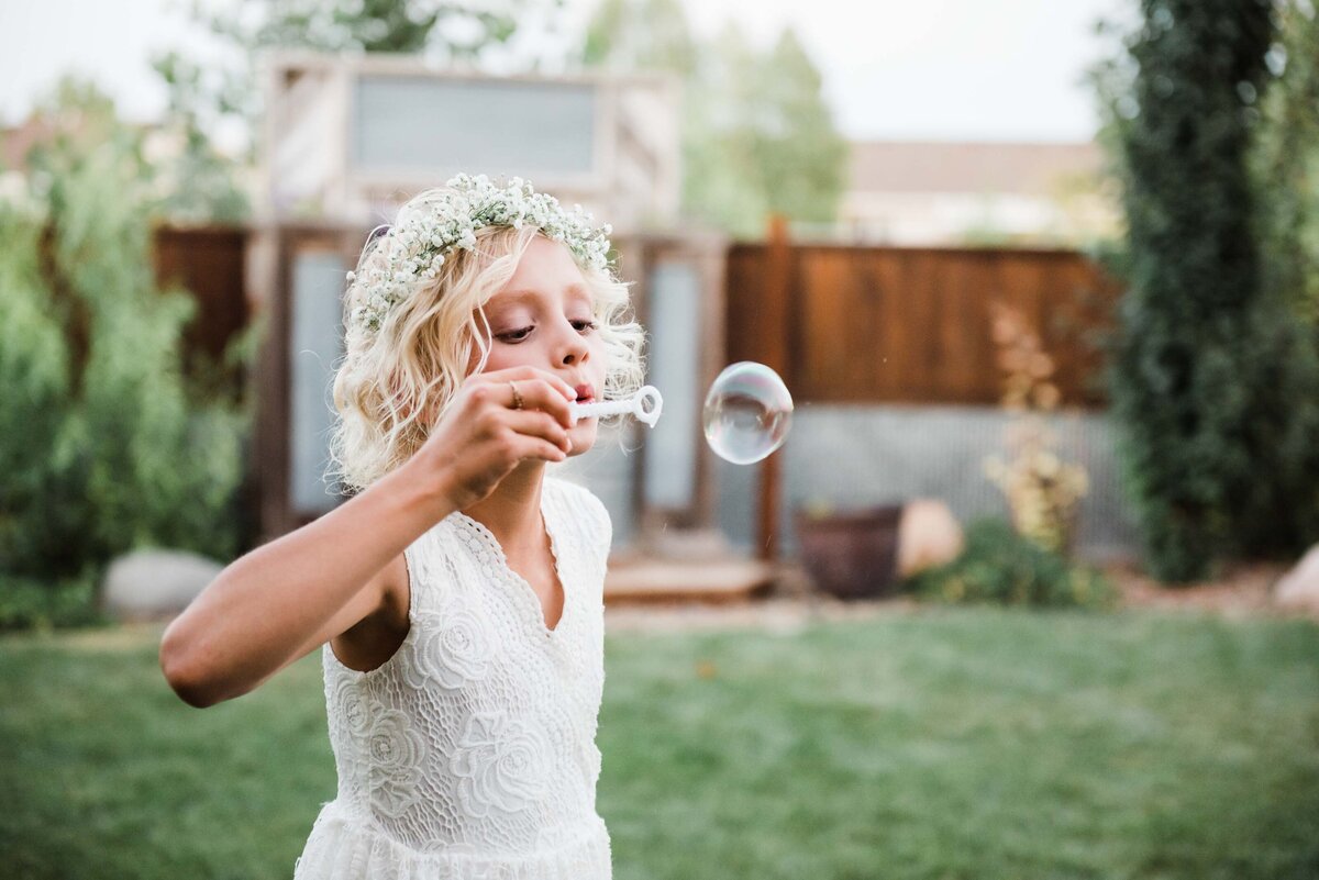 intimate-wedding-adventure-elopement-photographer-Idaho-Falls-Jenna-Boshart-Photography-15