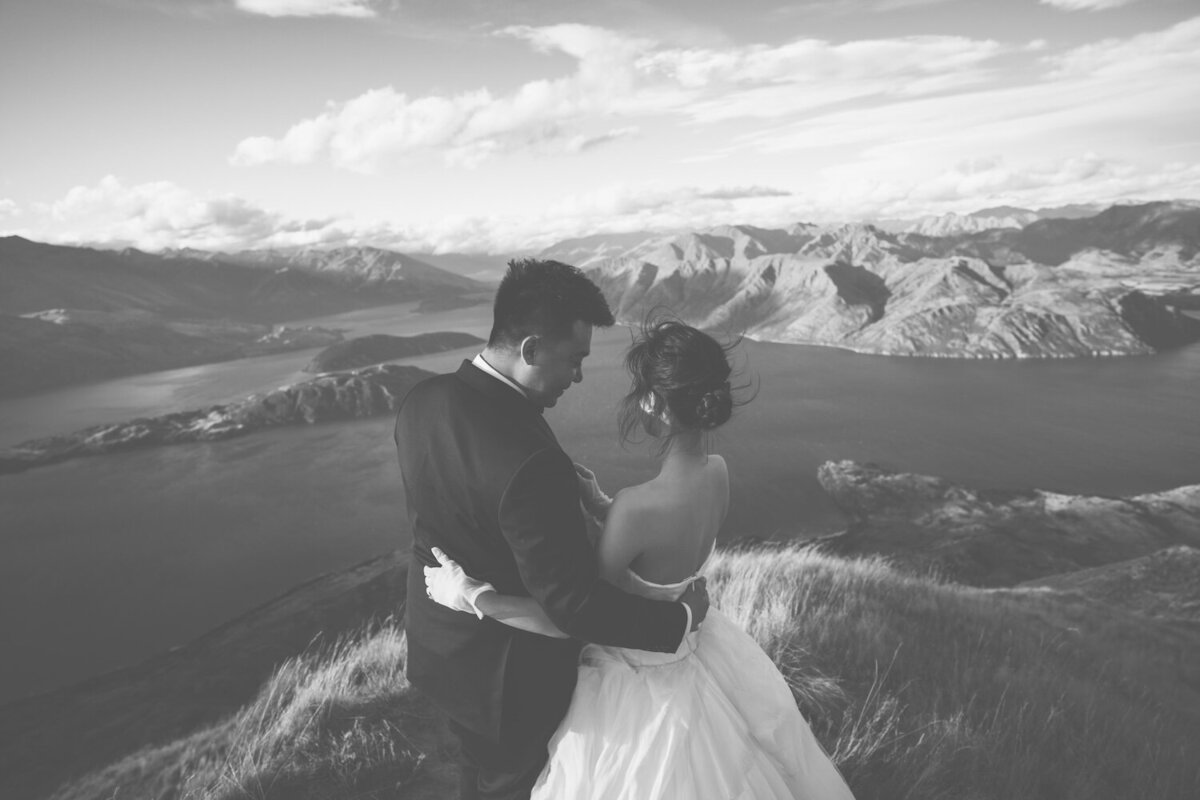 Wedding shoot, Coromandel Peak, Wanaka. Vera Wang Haute iconic wedding dresses.