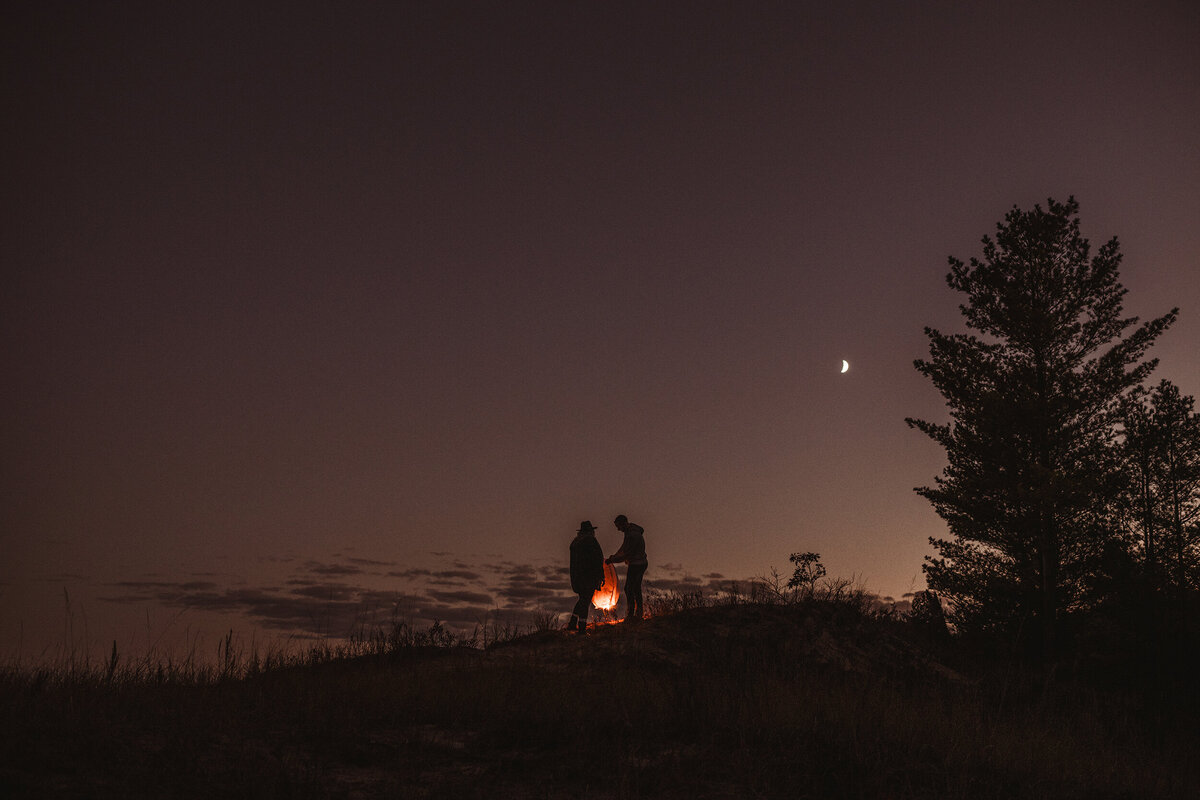 twilight engagement picture