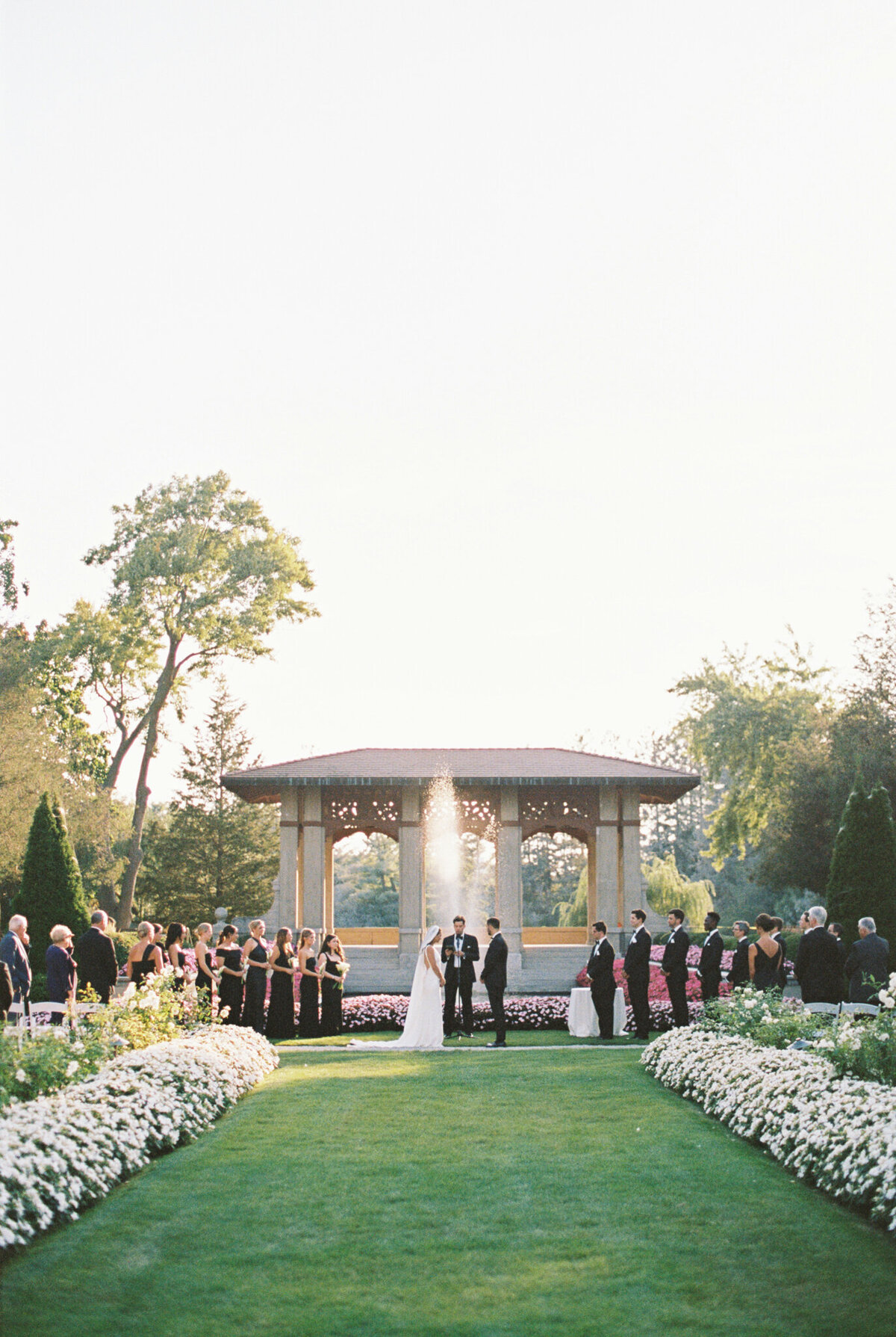 luxury-chicago-wedding-armour-house-photographer-film-hayley-moore-photography-99