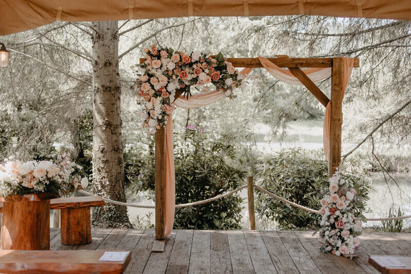 wedding arch