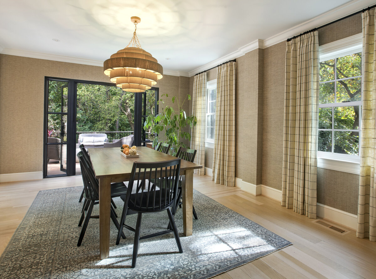 Scardino October 2021 Julie Moellering Dining Open
