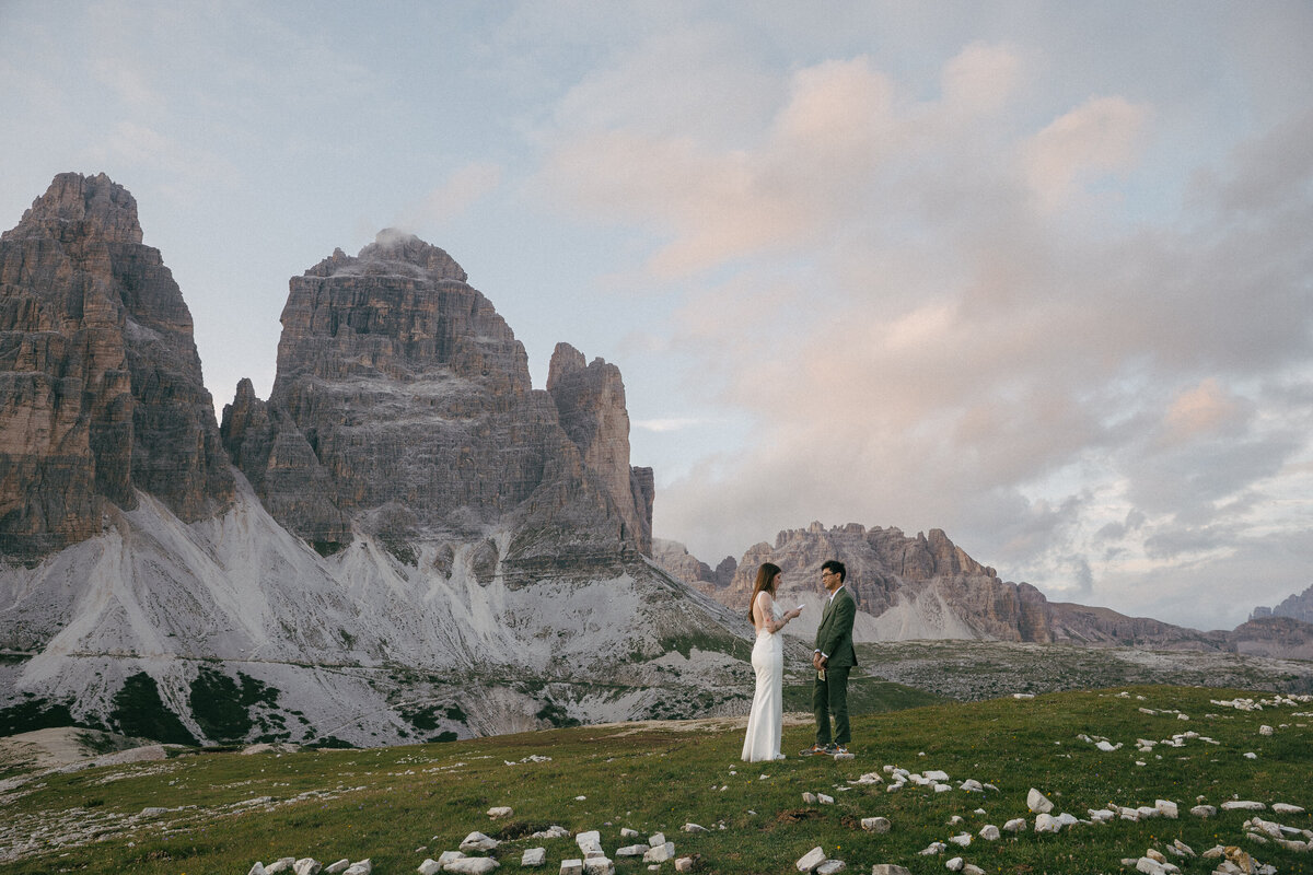 dolomites-italy-mountain-elopement-europe-meghangibsonphoto-11