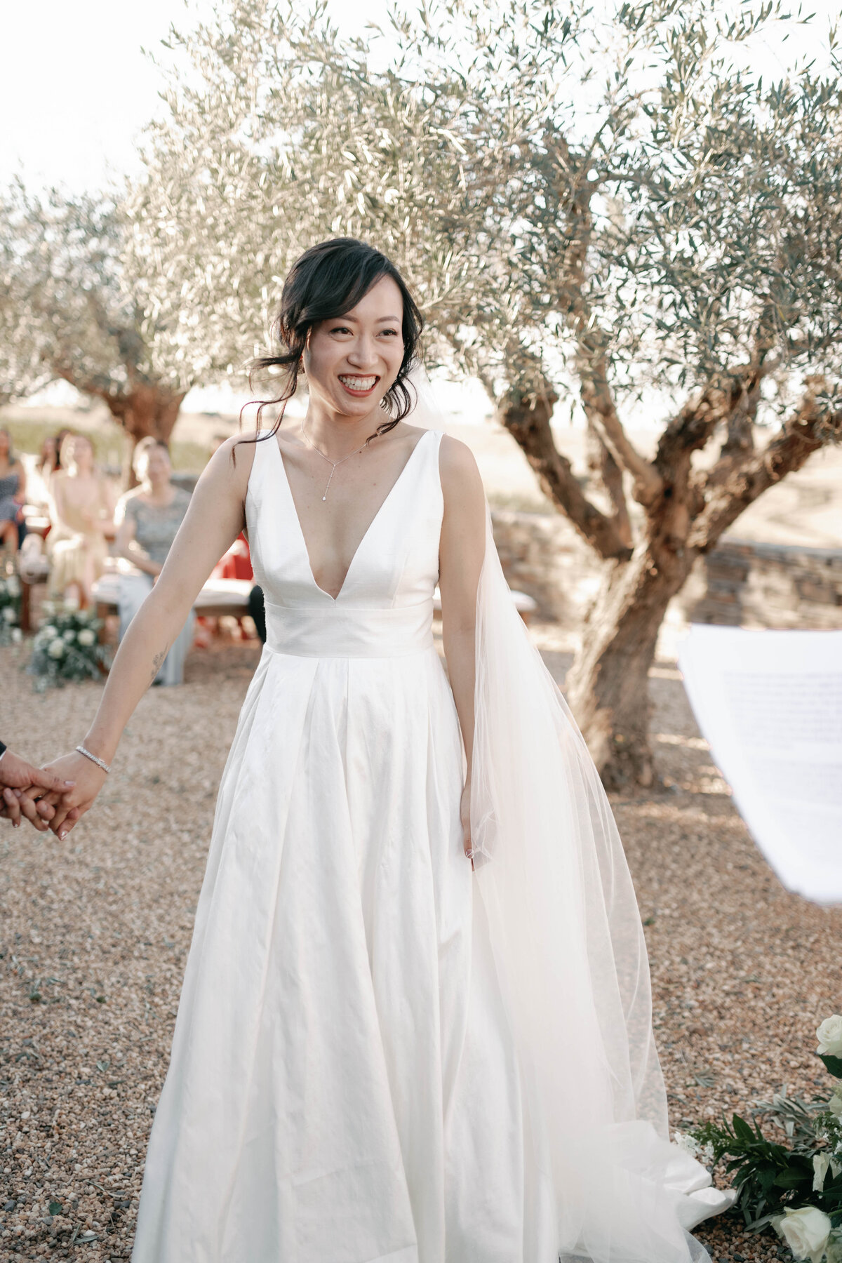 Flora_And_Grace_Portugal_Editorial_Weddng_Photographer-19