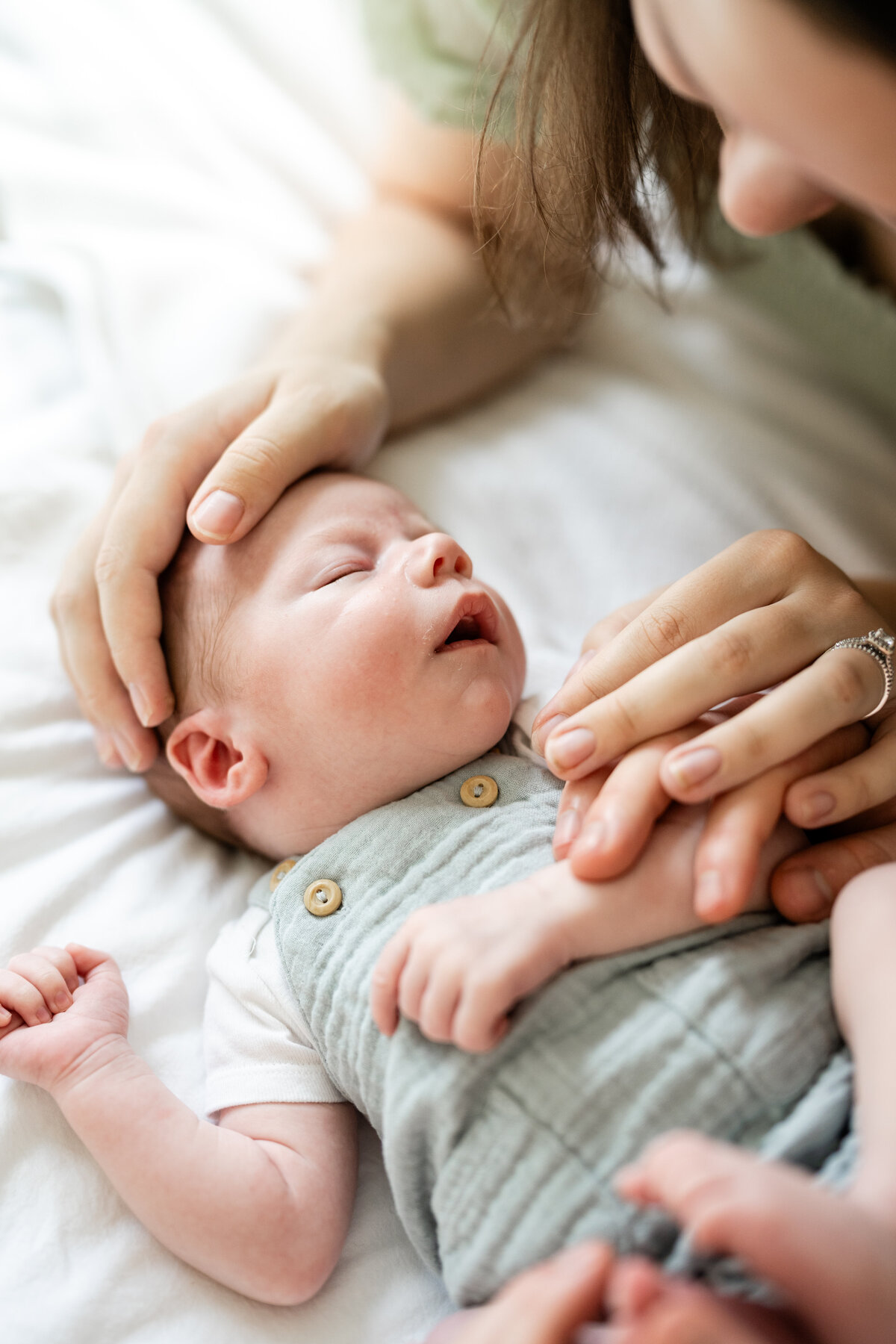 in-home-newborn-photo-shoot-9