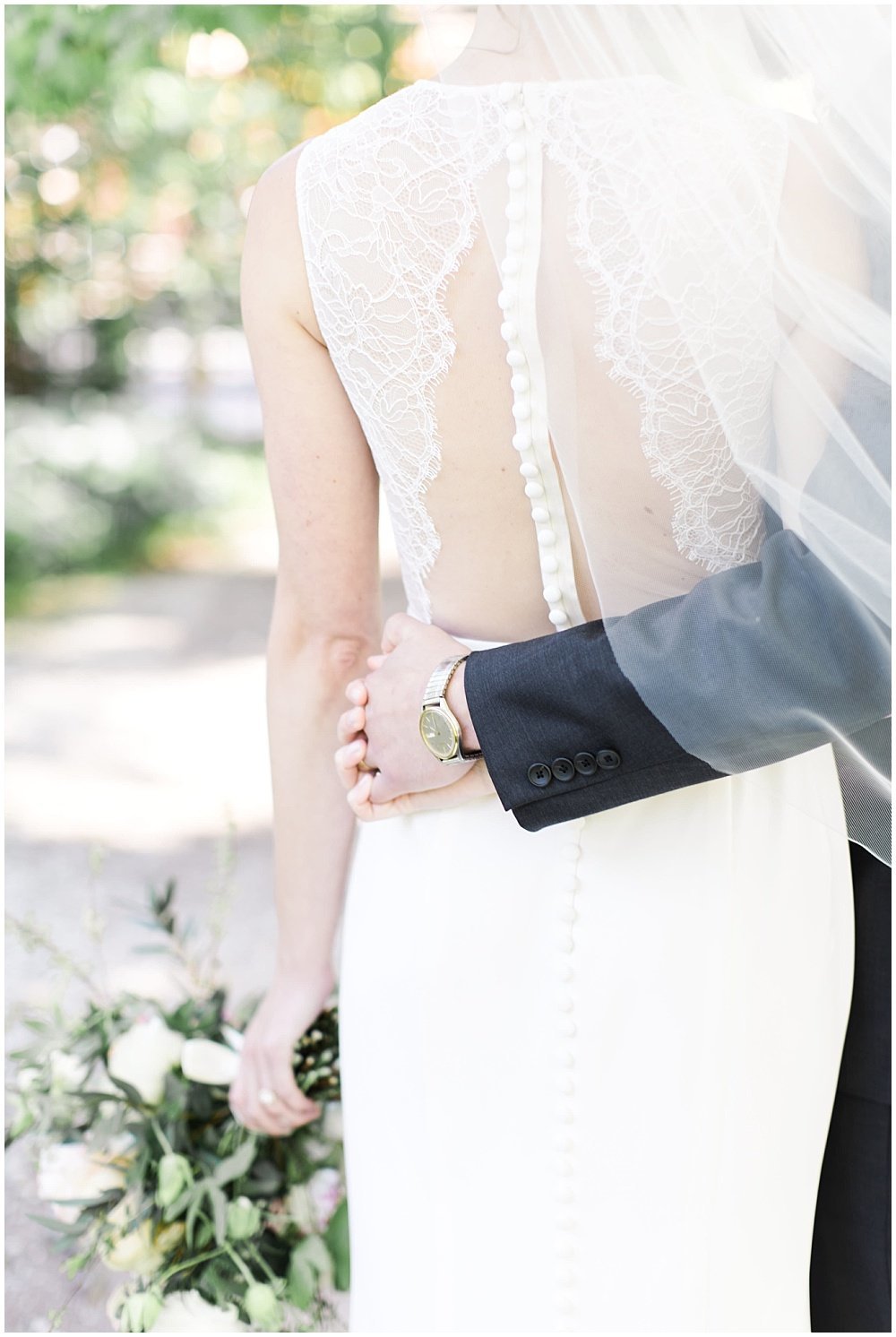 Spring-Floral-Willows-On-Westfield-Lodge-Wedding-Ivan-Louise-Images-Jessica-Dum-Wedding-Coordination_photo_0007