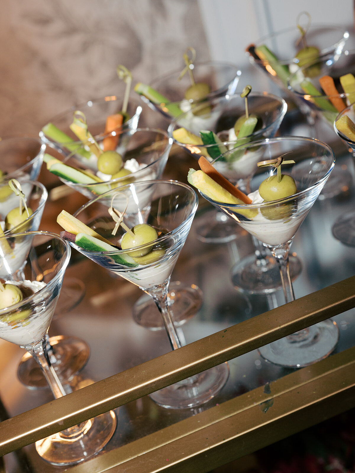 dirty-martini-appetizer-for-cocktail-hour
