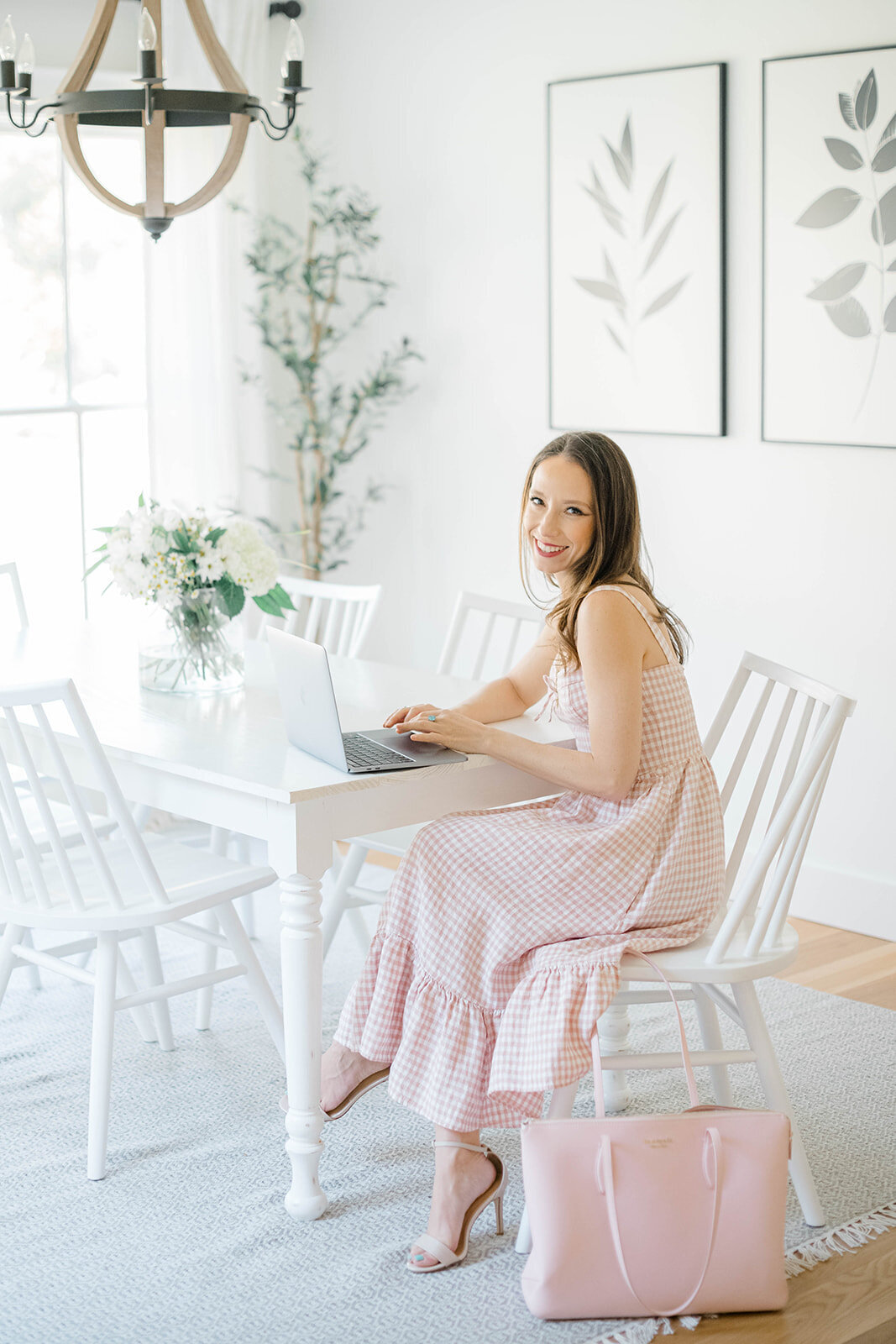 morgan_taylor_artistry_philadelphia_new_jersey_new_york_wedding_engagement_photographer_photography_fine_art_light_airy_romantic_dreamy_couples3