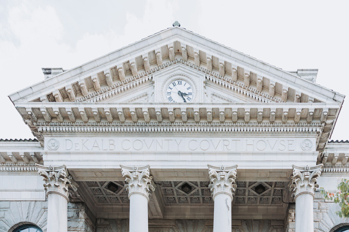 Historic-dekalb-courthouse-wedding-ceremony-details_3