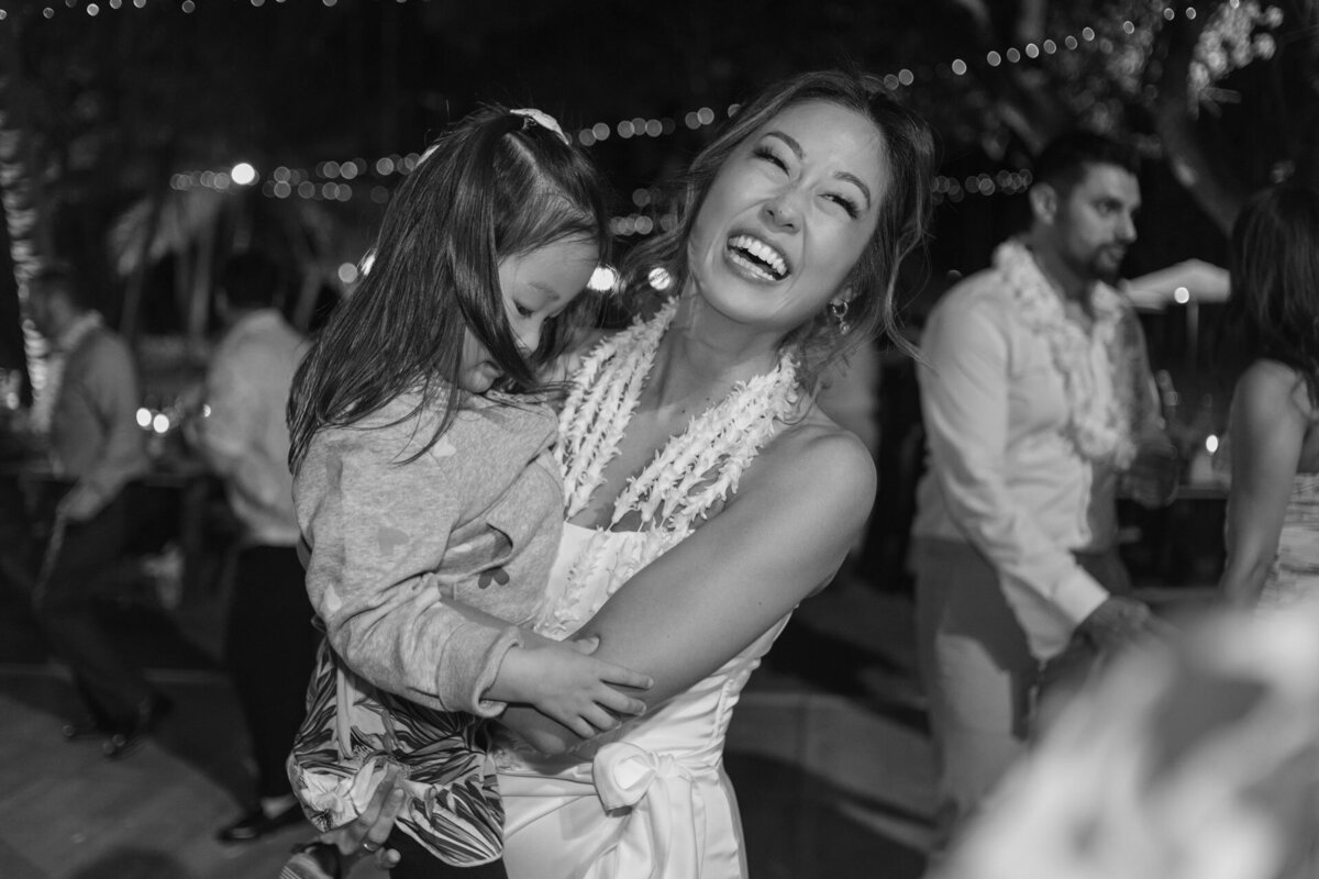 four_seasons_resort_oahu_ko_olina_wedding_picture_143