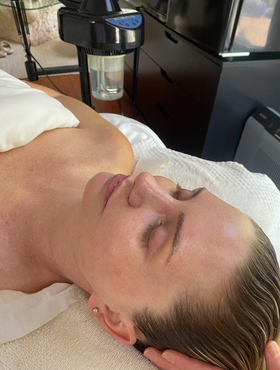 Facial 2