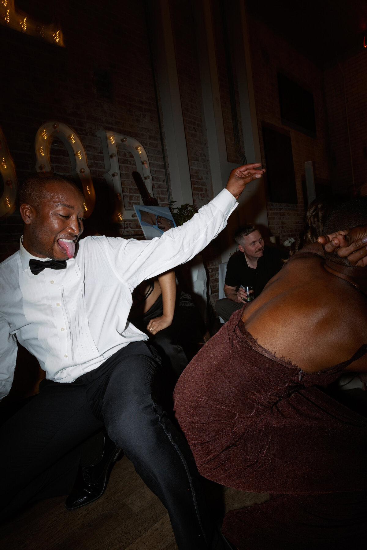 aaron-cody-party-112