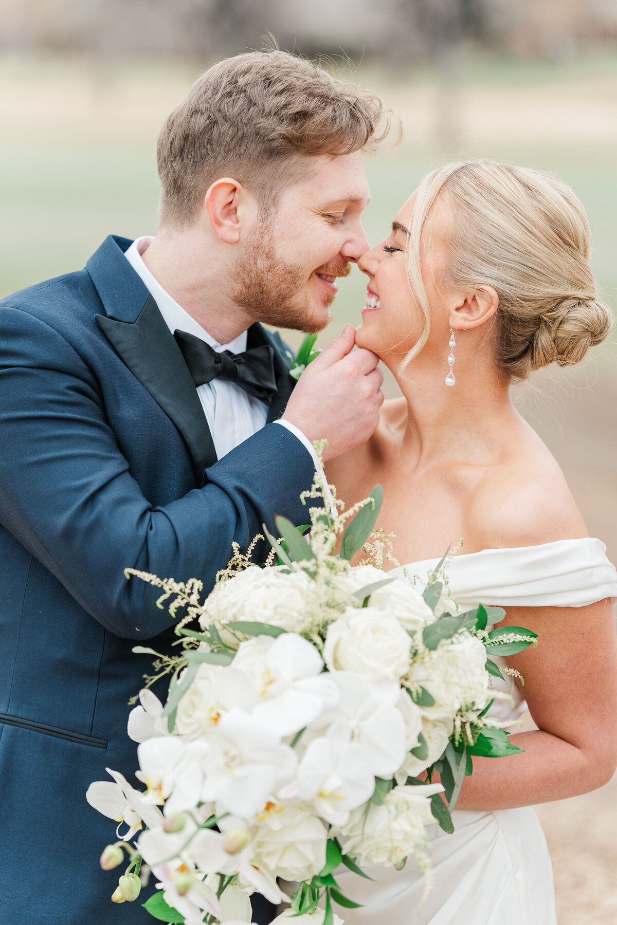 Wellshire Denver Colorado Classic Winter Wedding Elena Spraguer Photography 0024