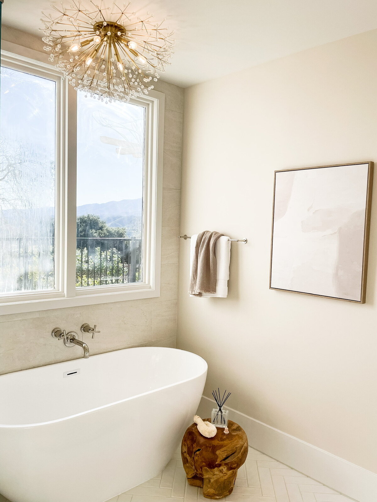 bath tub under window
