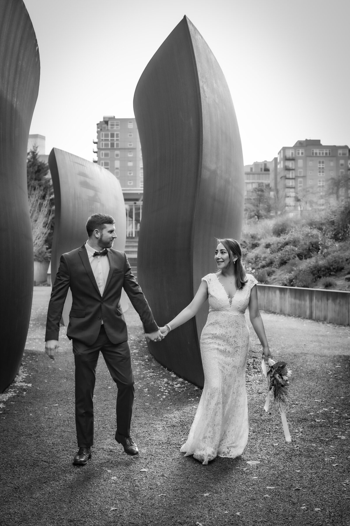 Elopement-at-Olympic-Sculpture-Park