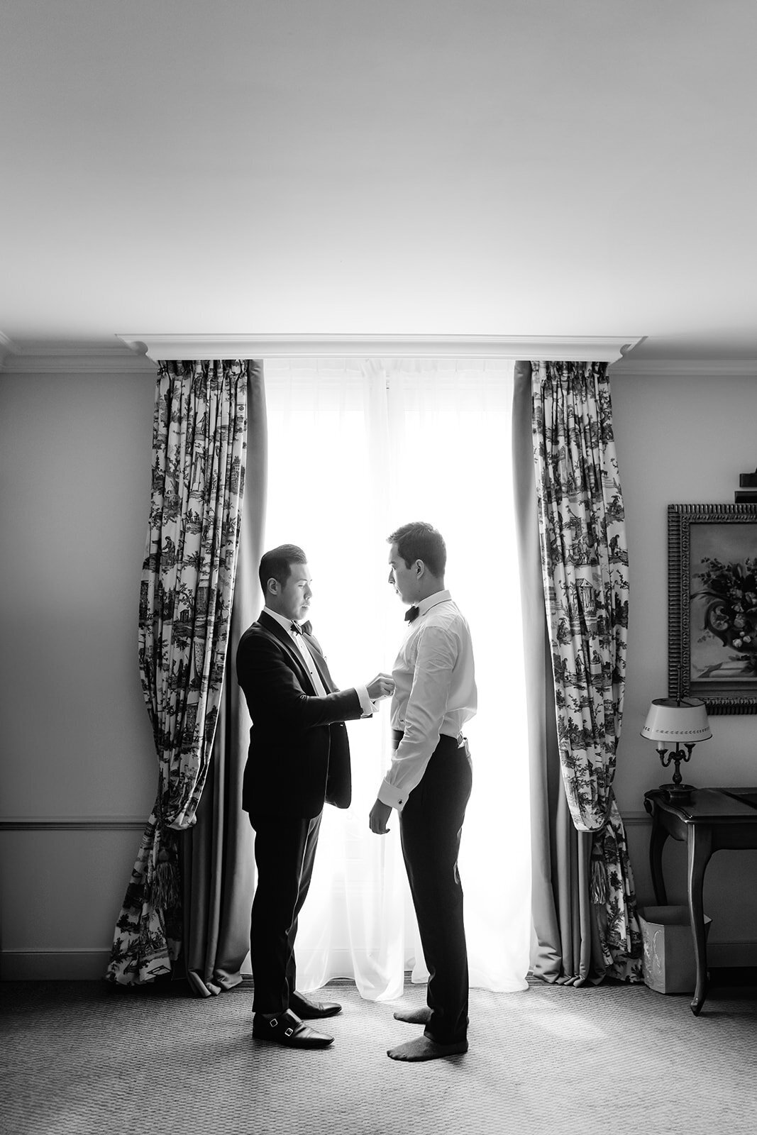 MorganeBallPhotography-Wedding-ZoeEdward-02-Chantilly-GettingReadyEdward-52-