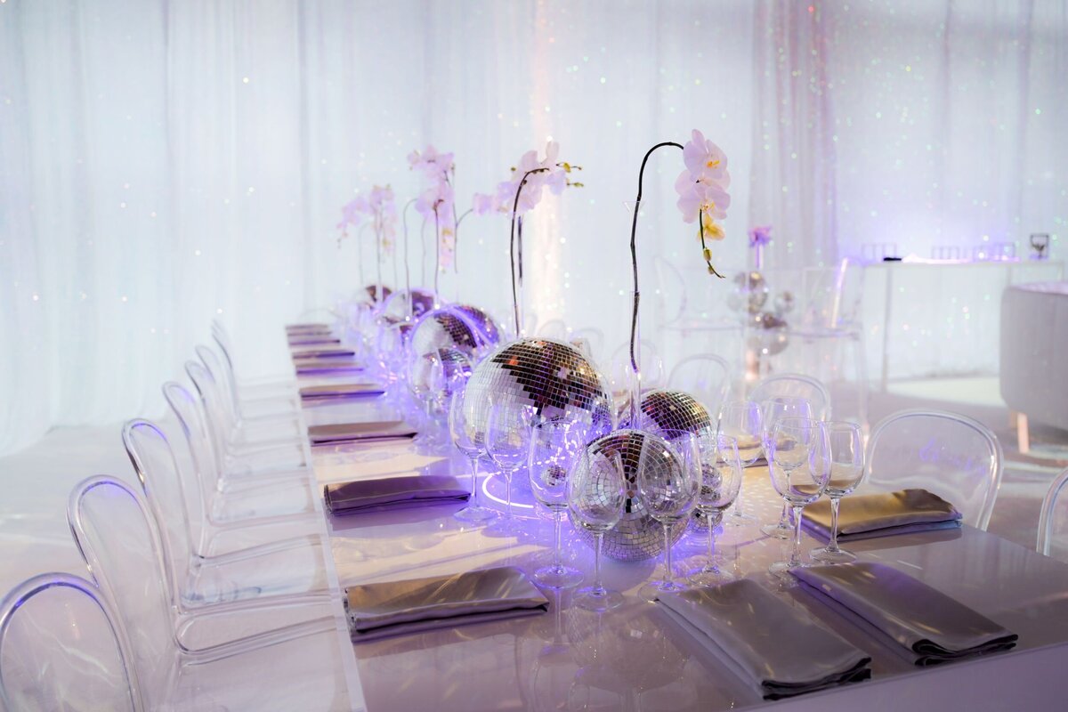 florist-mitzvah-orchids-ct
