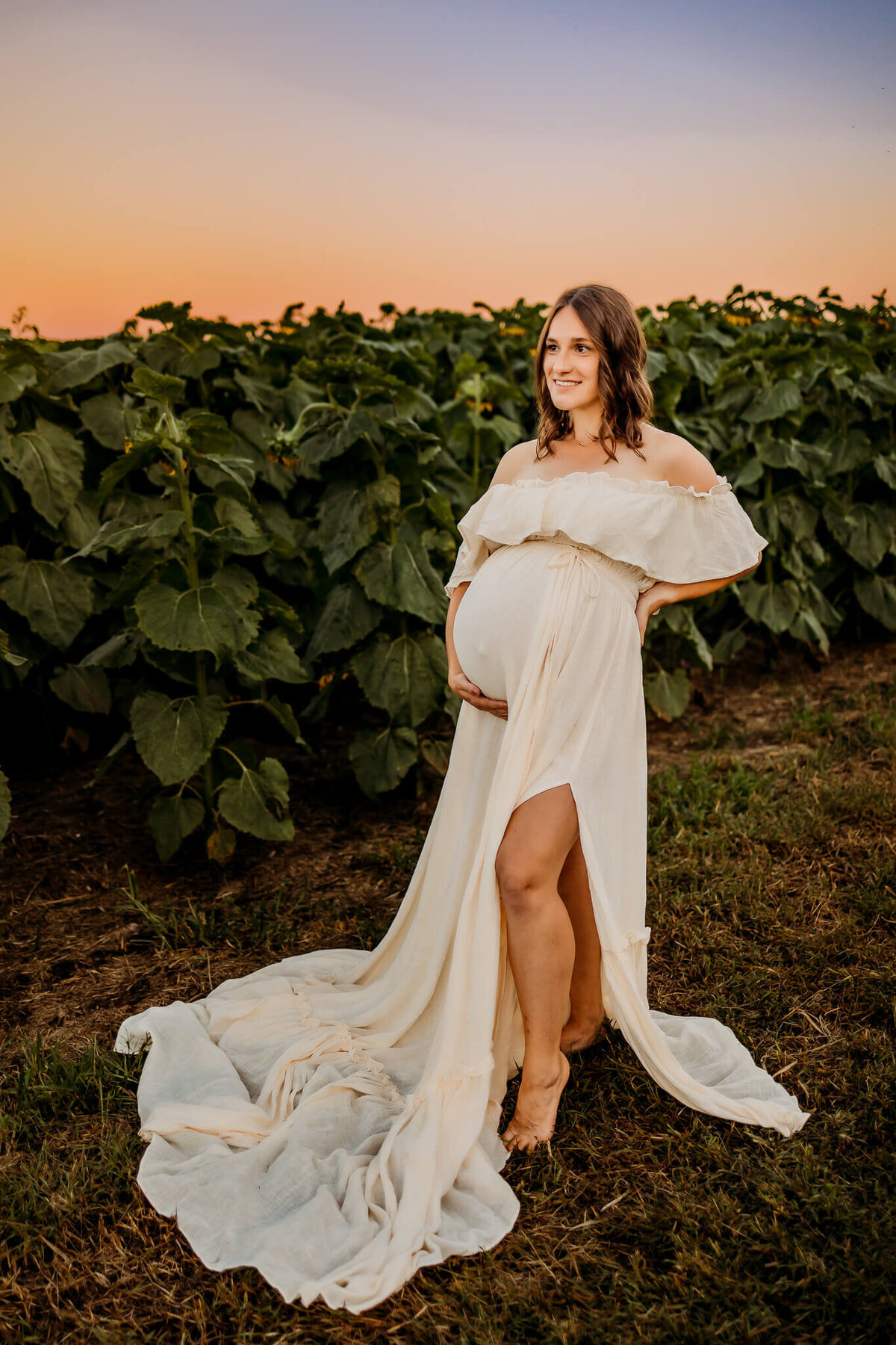 mom to be white dress outside pictures