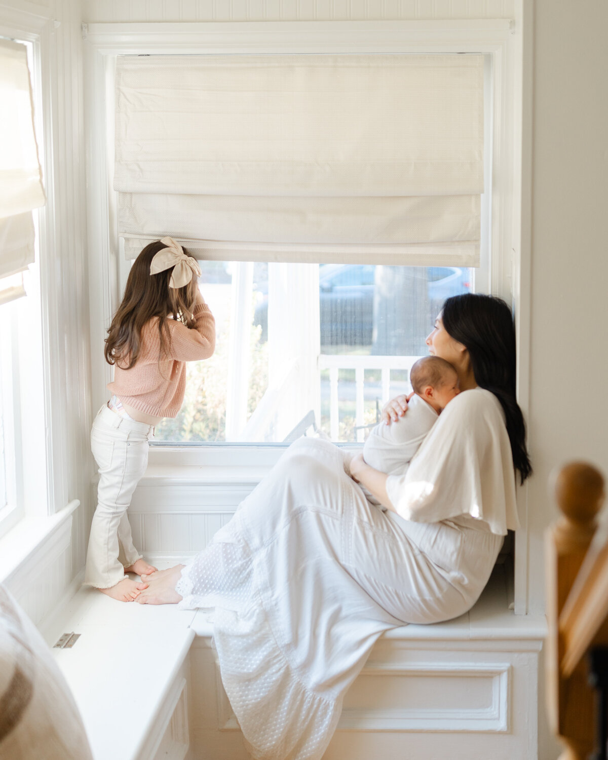 In-home newborn portrait session with siblings in Philadelphia - 19