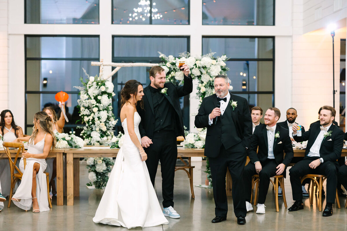 Sydney-and-Carsen-Luxury-wedding-in-Dallas-Texas-Bella-Vista-Wedding-Planning-029