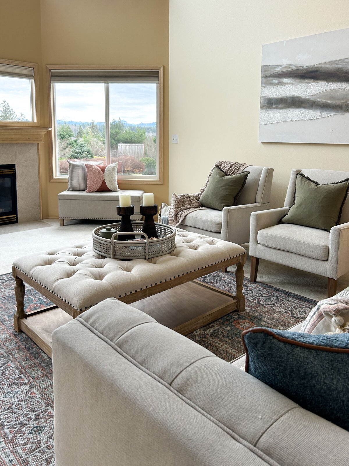 occupied-staging-snohomish-county-great-room-modernmollusk-2