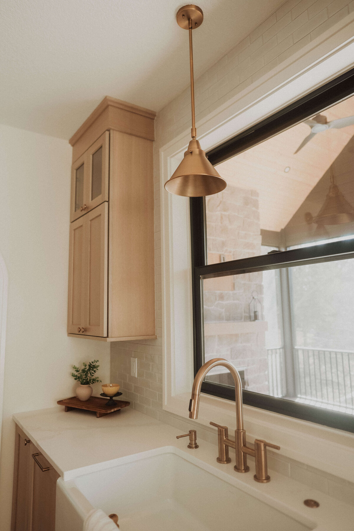9632-Kitchen-Polk-City-Central-Iowa-Custom-Home-JRL-Builders-3F1A7884