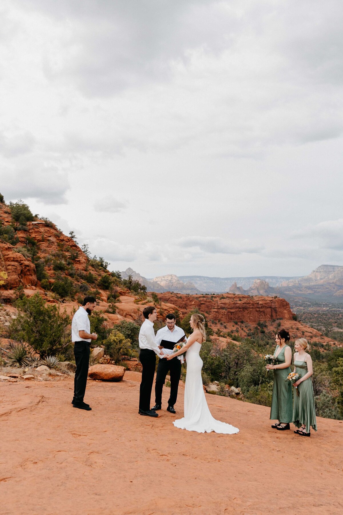 Sedona-Arizona-Desert-Elopement-Wedding-Photography_0006