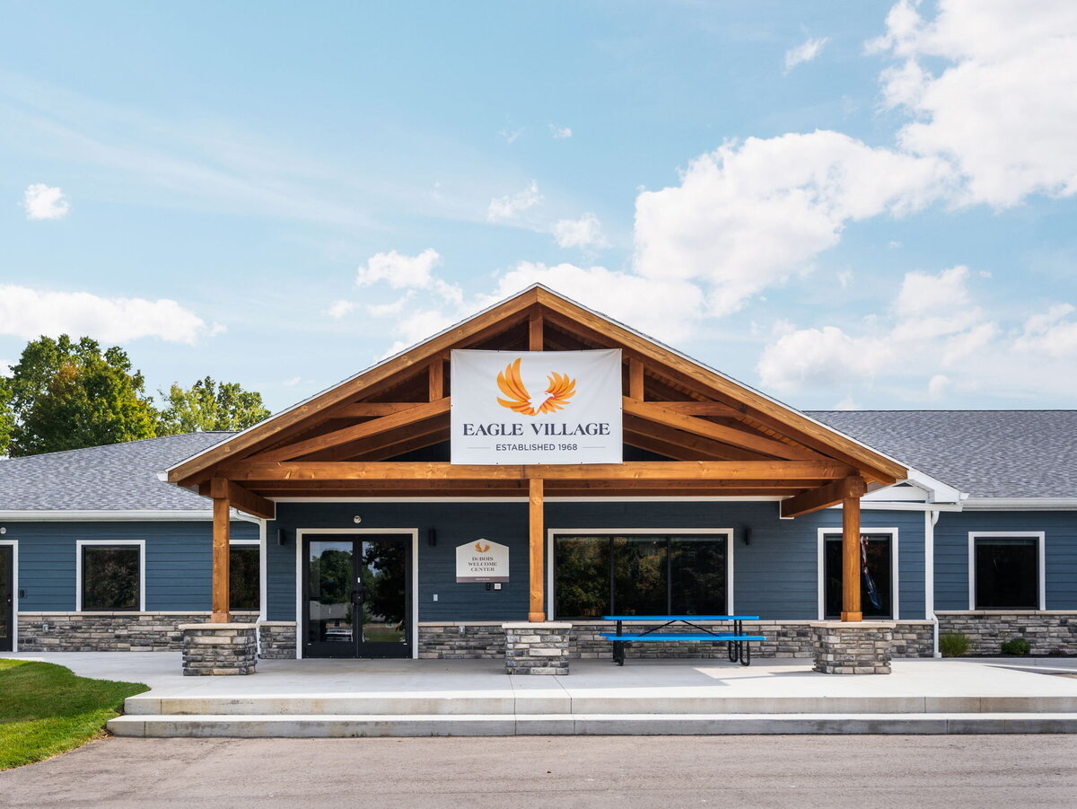 57-web-or-mls-A7403530