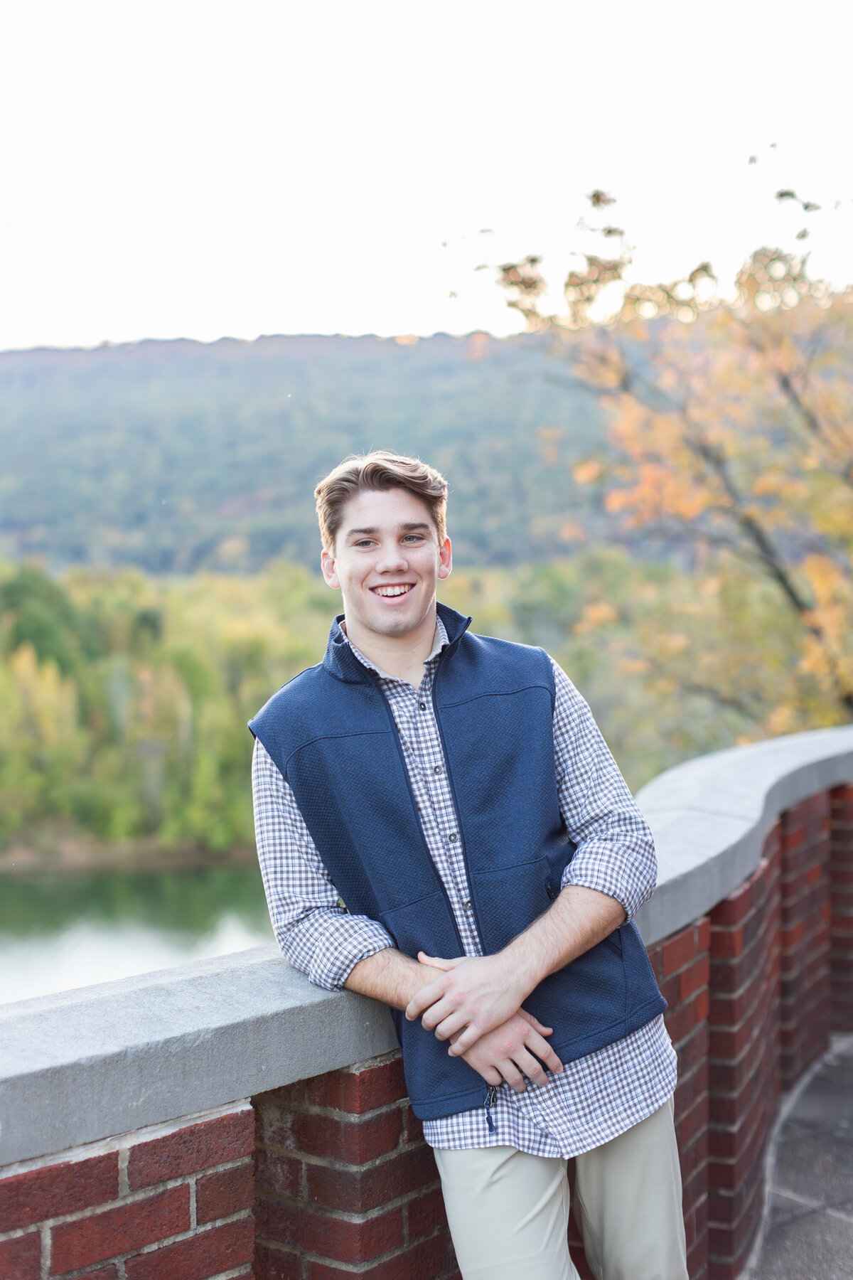baylor school senior session in the fall
