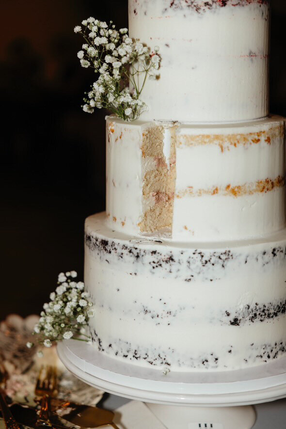 CB876C22-DA9C-4309-9F79-48FD36C72AB5