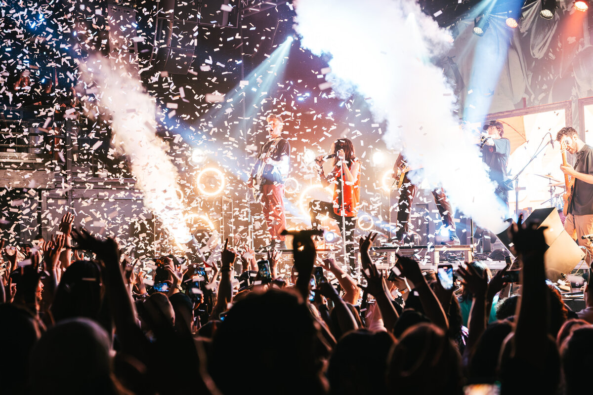 maydayparade-firstavenue-051525-maddiwaldo-92