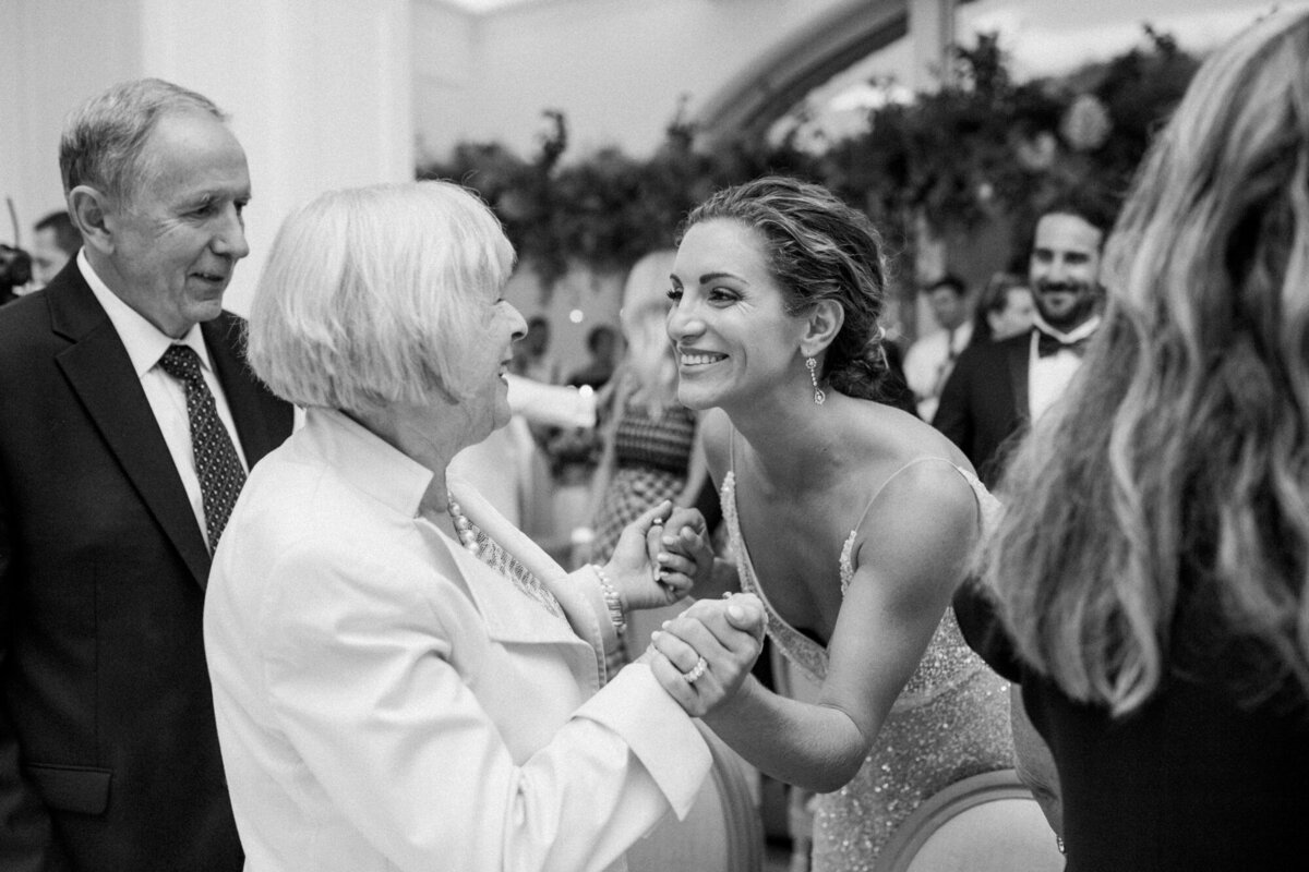 Maïlys Fortune Photography Husband Wife Wedding Weddings Photography France Switzerland Italy Timeless Dreamy Imagery Bilingual French English Destination Weddings Destination Wedding Provence French Riviera Paris Lake Como Tuscany147