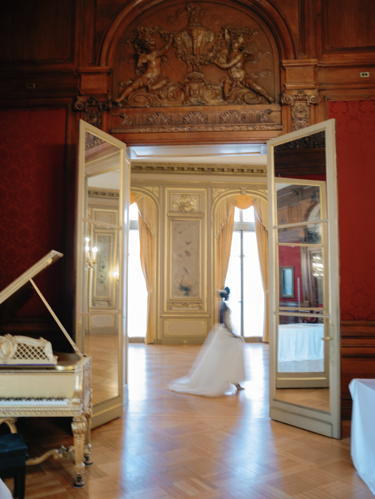 perry-belmont-house-wedding-european-DC-bridal-style