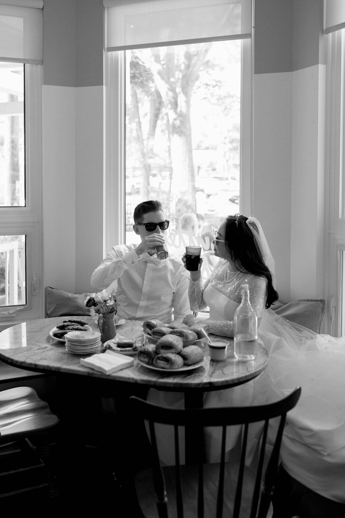 LumaRestaurantTorontoWeddingButterandBlue-6
